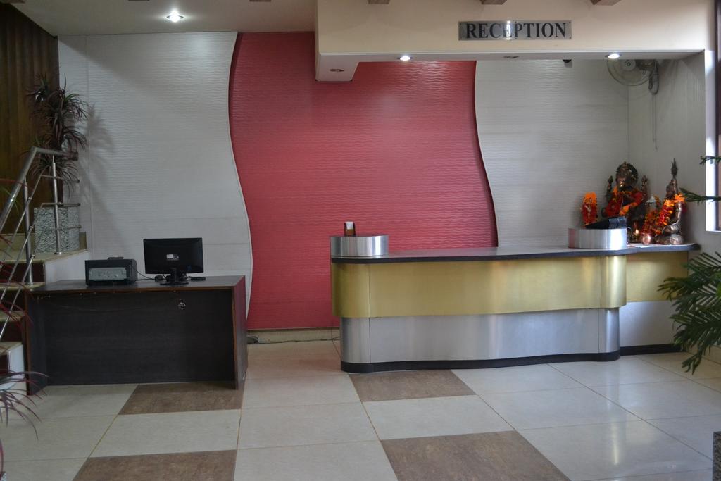 Hotel Atithi International Katra  Exteriér fotografie