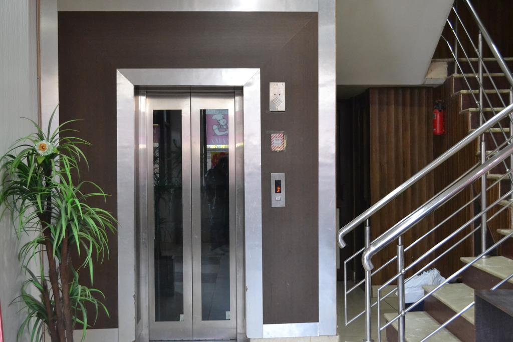 Hotel Atithi International Katra  Exteriér fotografie